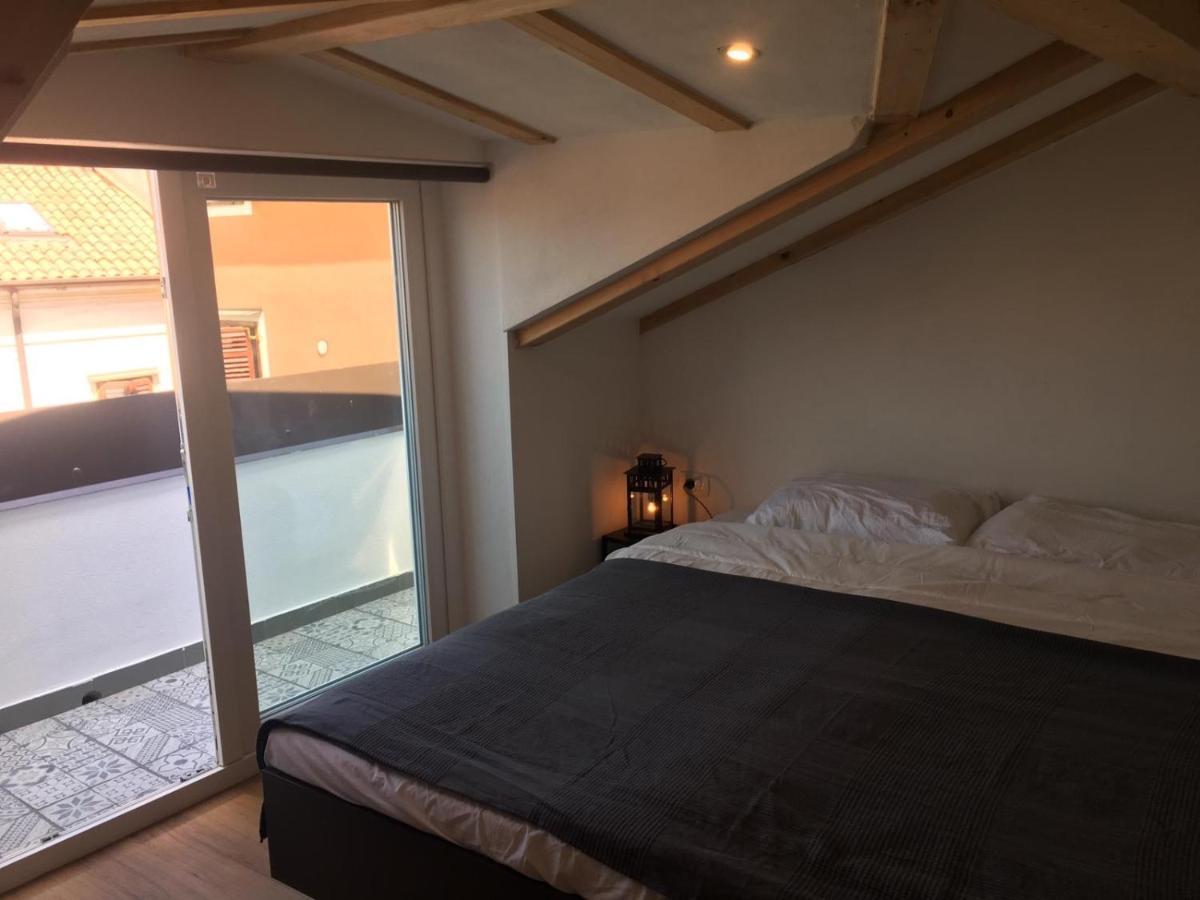 Apartmaji Sara, Izola - Isola Kültér fotó